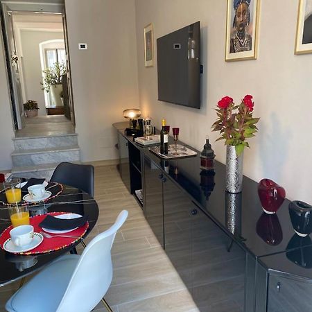Calefati Gallery Luxury Apartment バーリ エクステリア 写真