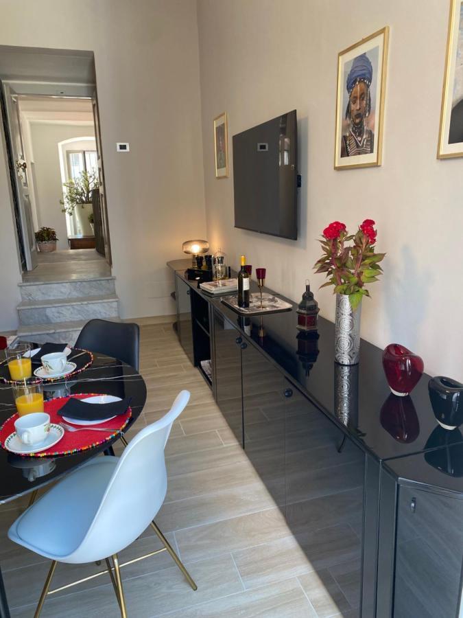 Calefati Gallery Luxury Apartment バーリ エクステリア 写真