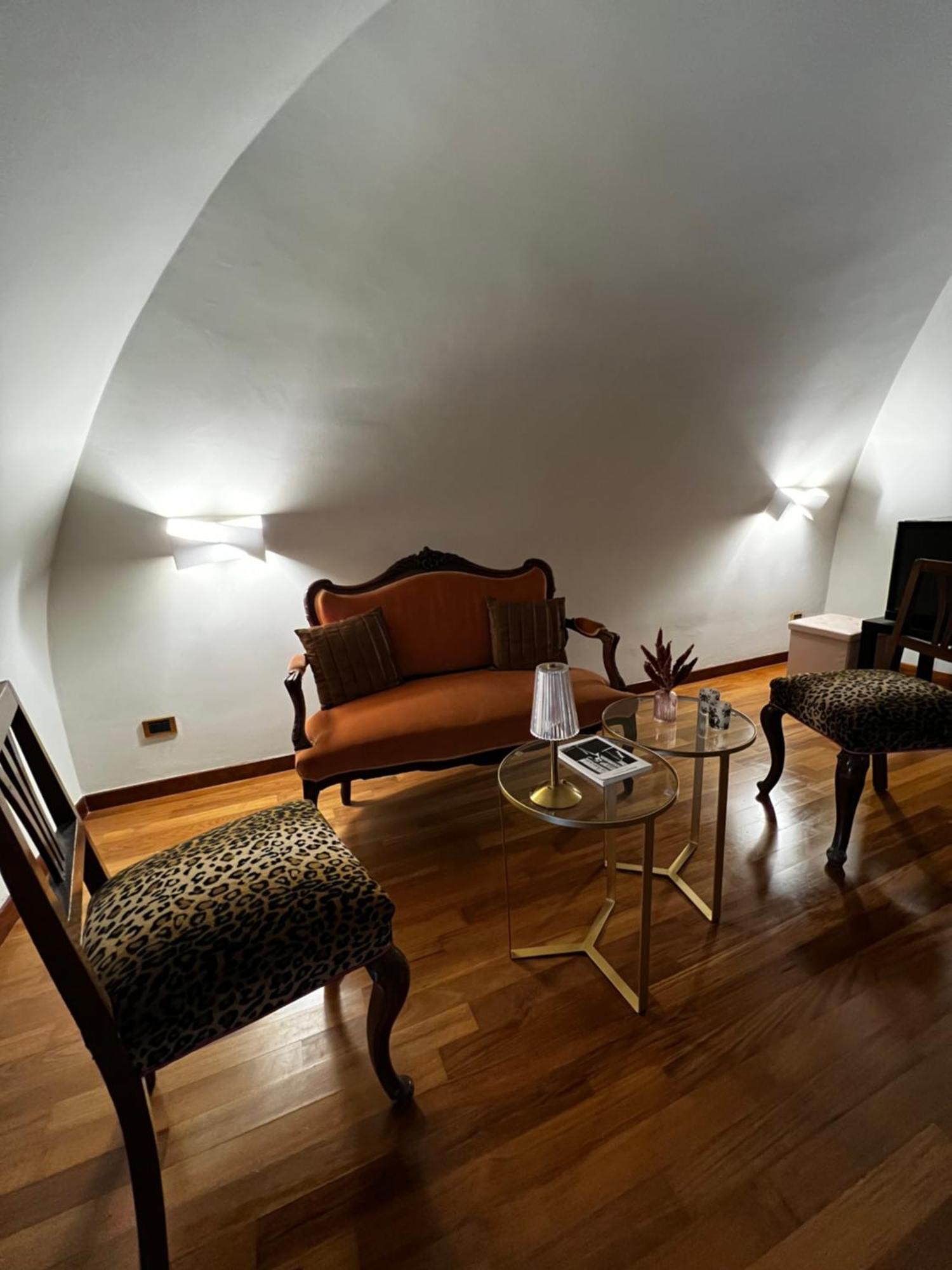 Calefati Gallery Luxury Apartment バーリ エクステリア 写真